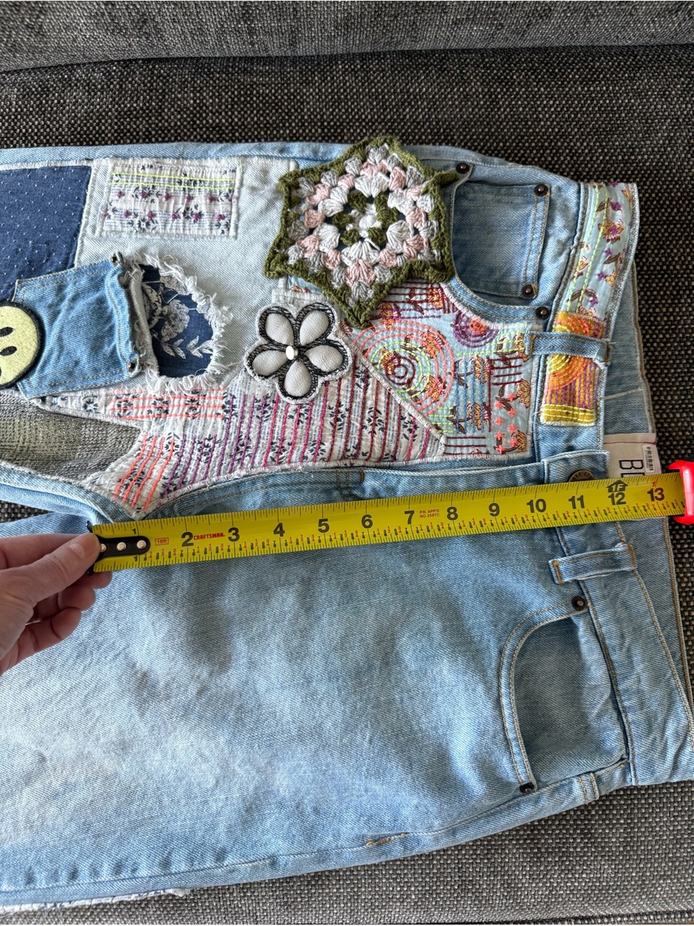 Urban Outfitters Women's BDG Light Blue Denim Patchwork Jeans - Picture 6 of 7